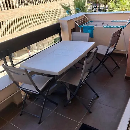 T2 Le Maya Centre-ville, 150m De La Plage Apartment Sainte-Maxime